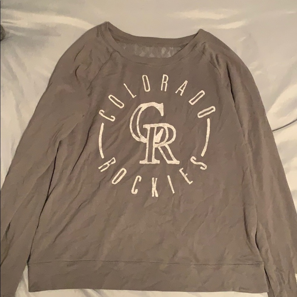 Long sleeve pink shirt